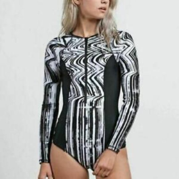 Volcom Other - Volcom Women's Stay Tuned Swim Bodysuit, Black/White, L
